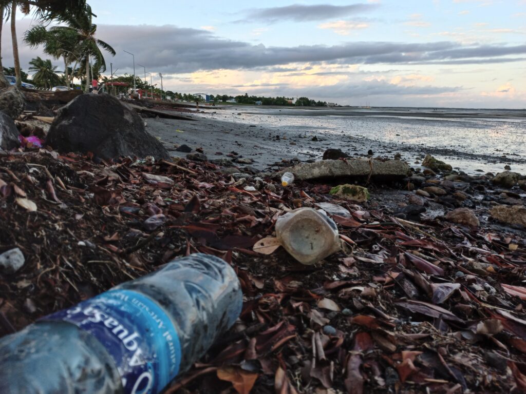 ‘plastic Pollution Threatens Future Iucn 1833